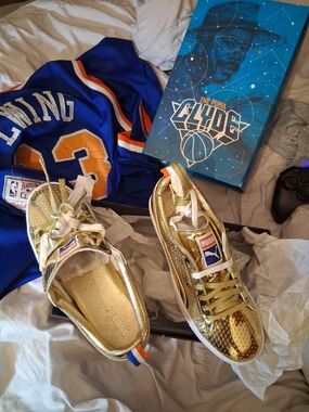 PUMA Kids' Metallic Gold Clyde Sneakers